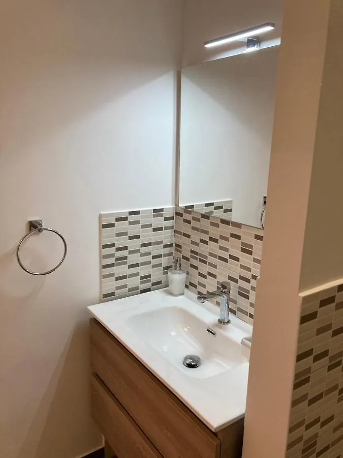 Teatro Apartments Giardino Inglese Palermo 0*,  Italy